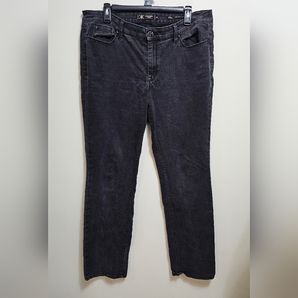 Kardashian Premium Denim KIM Curvy Straight‎ Black Denim Jeans